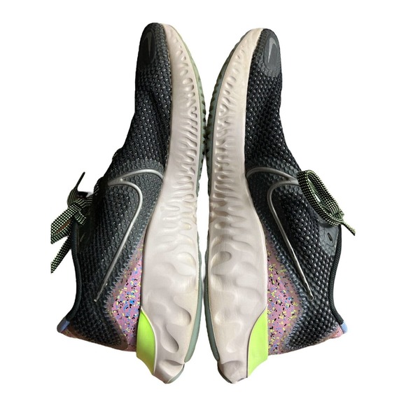 Nike Renew Running Shoes Special Edition Black CT3515-001 Women’s SZ 7 - Picture 3 of 6